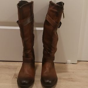 De Blosson Collection Two-Toned Knee high